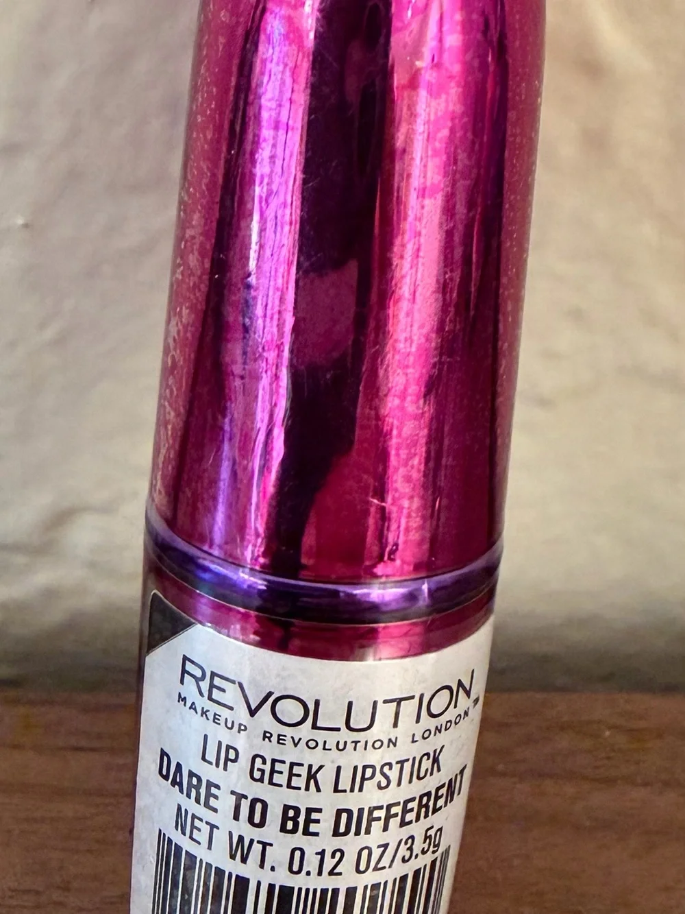 Makeup Revolution Lip Geek Lipstick Dare to Be Different